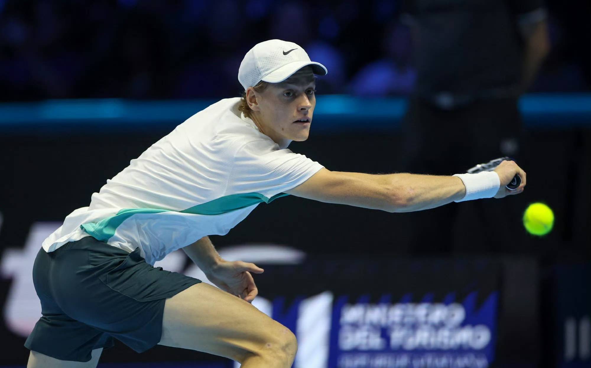 开云体育-日本队不断突破！，德约科维奇连续七场比赛得分超过最后时刻胜出比赛高潮迭起的简单介绍-开云体育