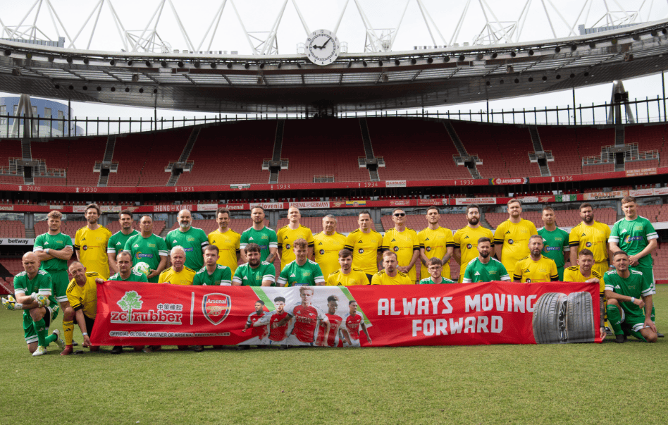 开云-阿森纳主场大捷,球员赛后激动庆祝胜利,的是内容搜索一样.-开云